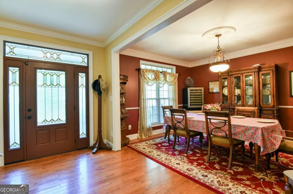 283 Creekside DR Arnoldsville, GA 30619