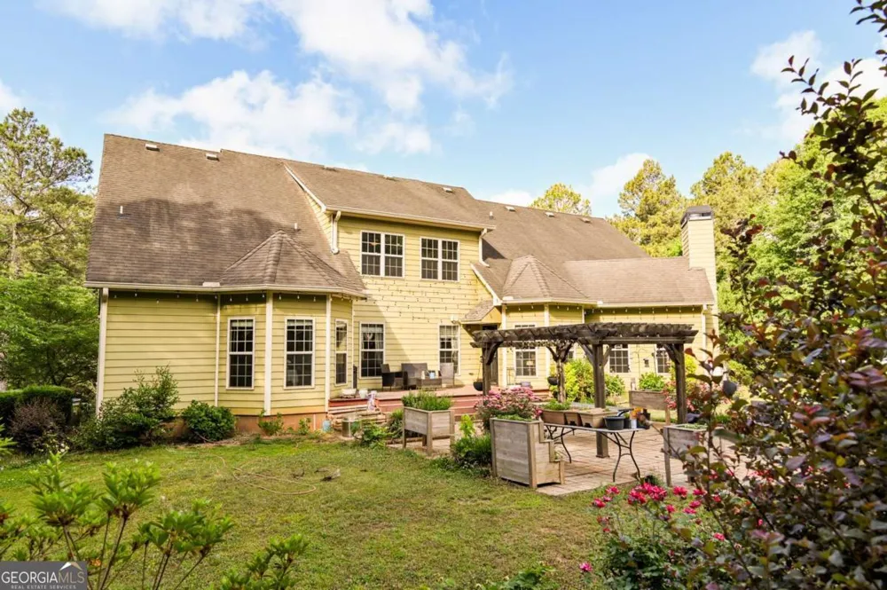 283 Creekside DR Arnoldsville, GA 30619