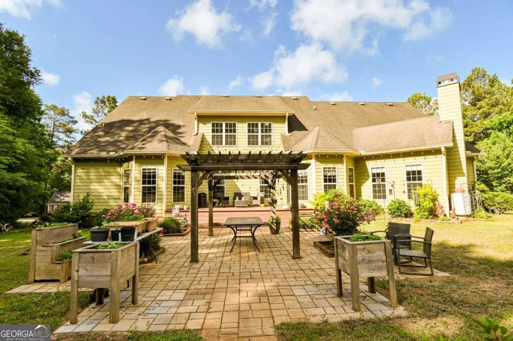 283 Creekside DR Arnoldsville, GA 30619
