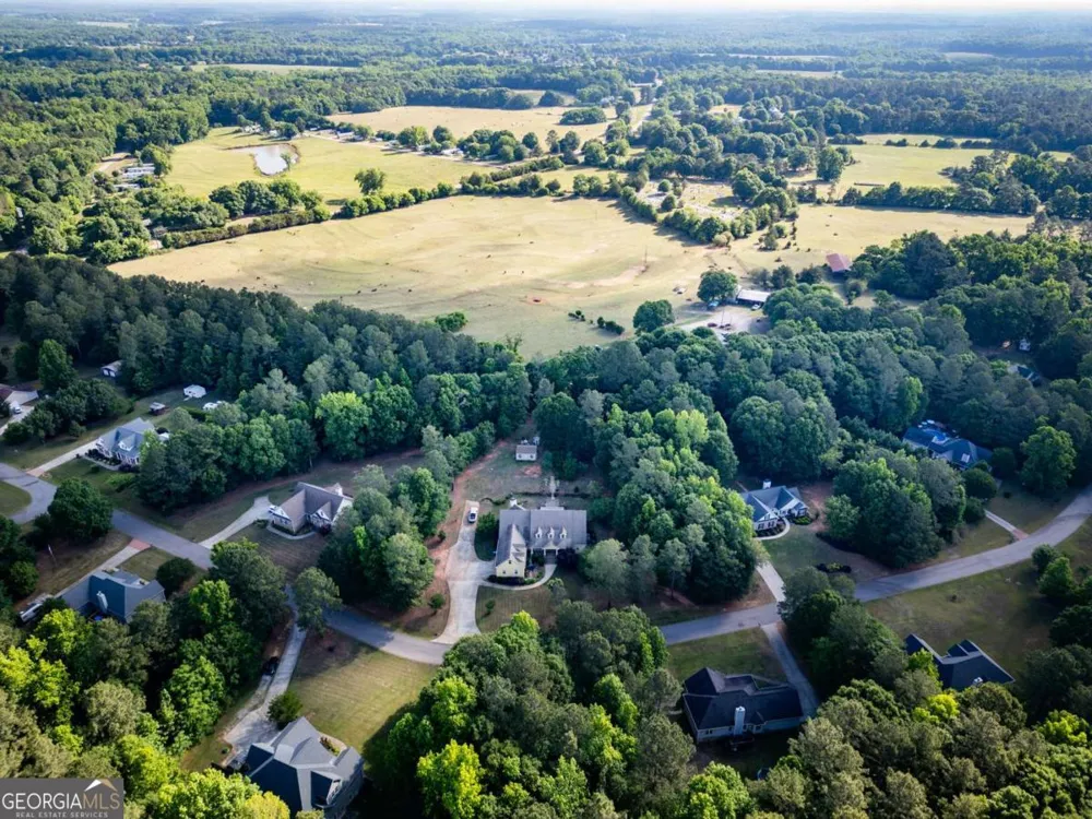 283 Creekside DR Arnoldsville, GA 30619