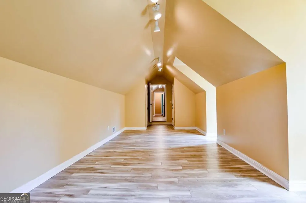 283 Creekside DR Arnoldsville, GA 30619