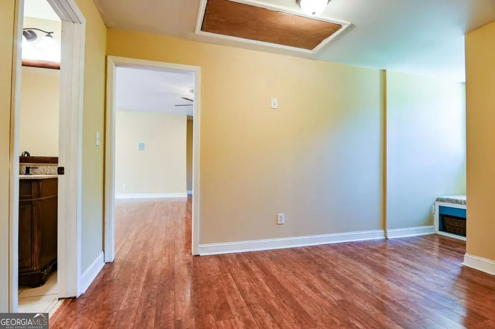 283 Creekside DR Arnoldsville, GA 30619