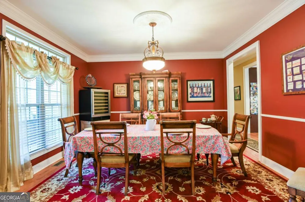 283 Creekside DR Arnoldsville, GA 30619