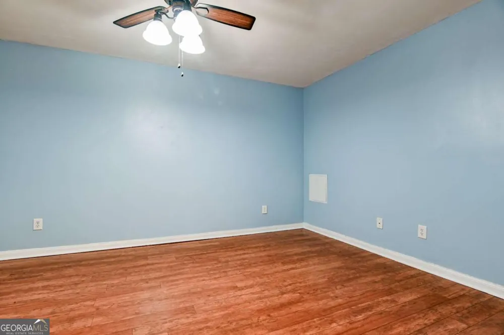 283 Creekside DR Arnoldsville, GA 30619