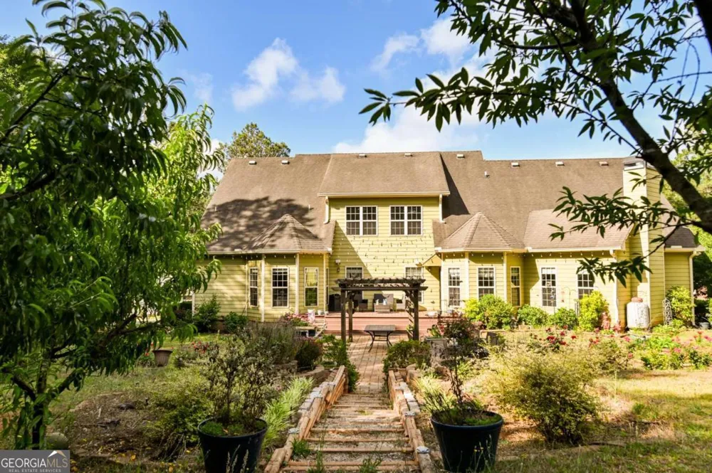 283 Creekside DR Arnoldsville, GA 30619