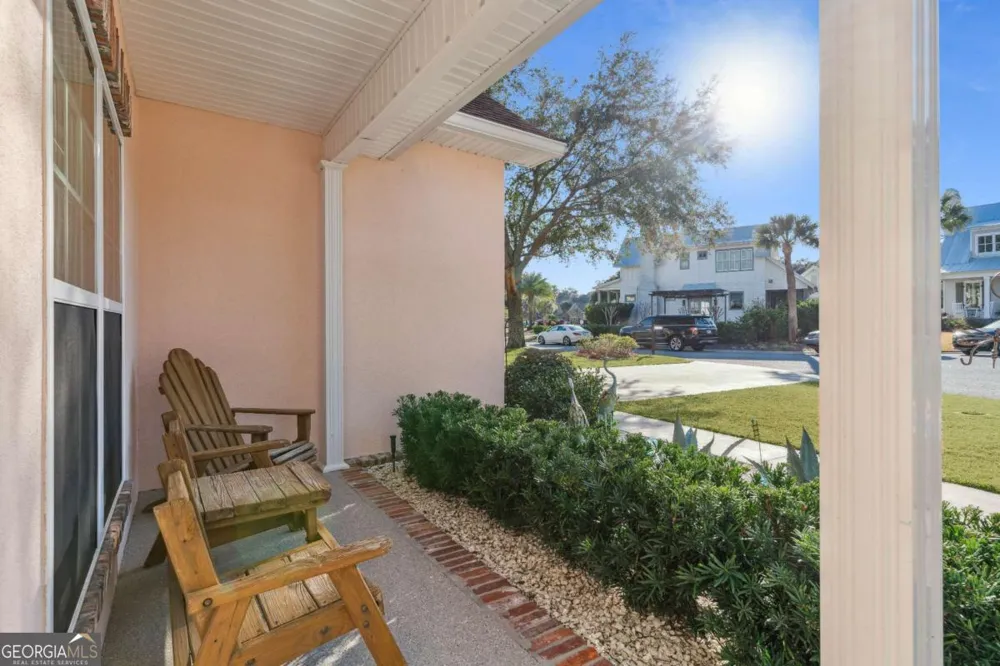18 Country Club CT St. Simons, GA 31522