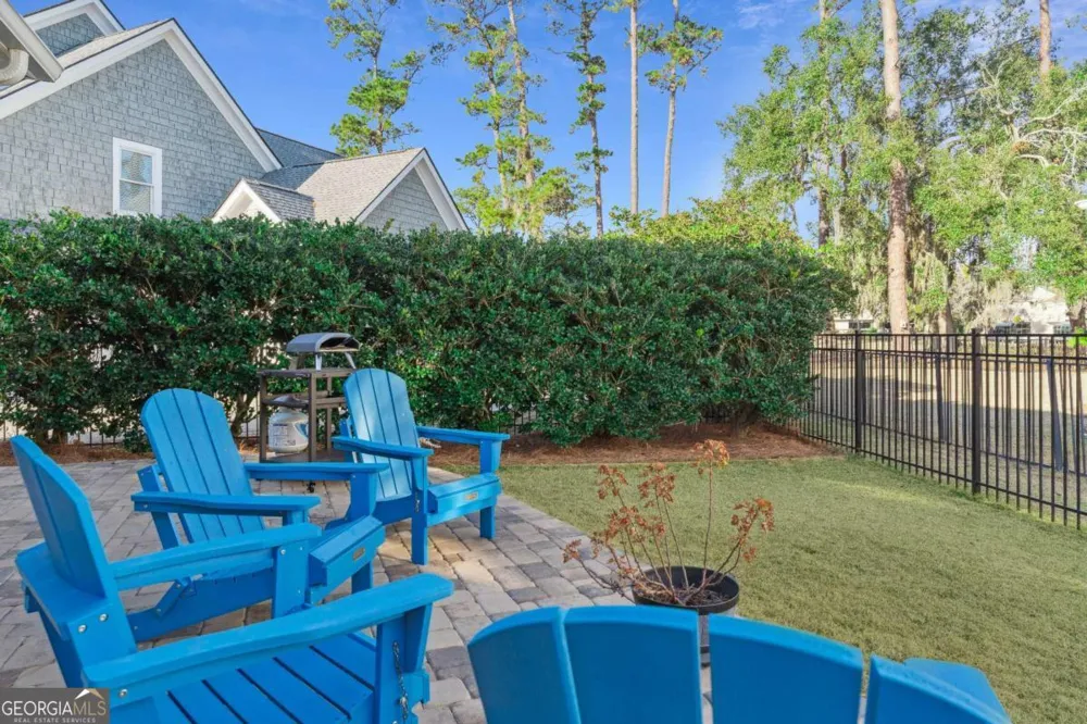 18 Country Club CT St. Simons, GA 31522
