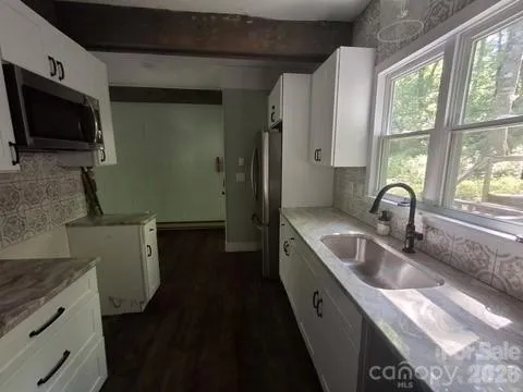 630 Shumont Road Black Mountain, NC 28711