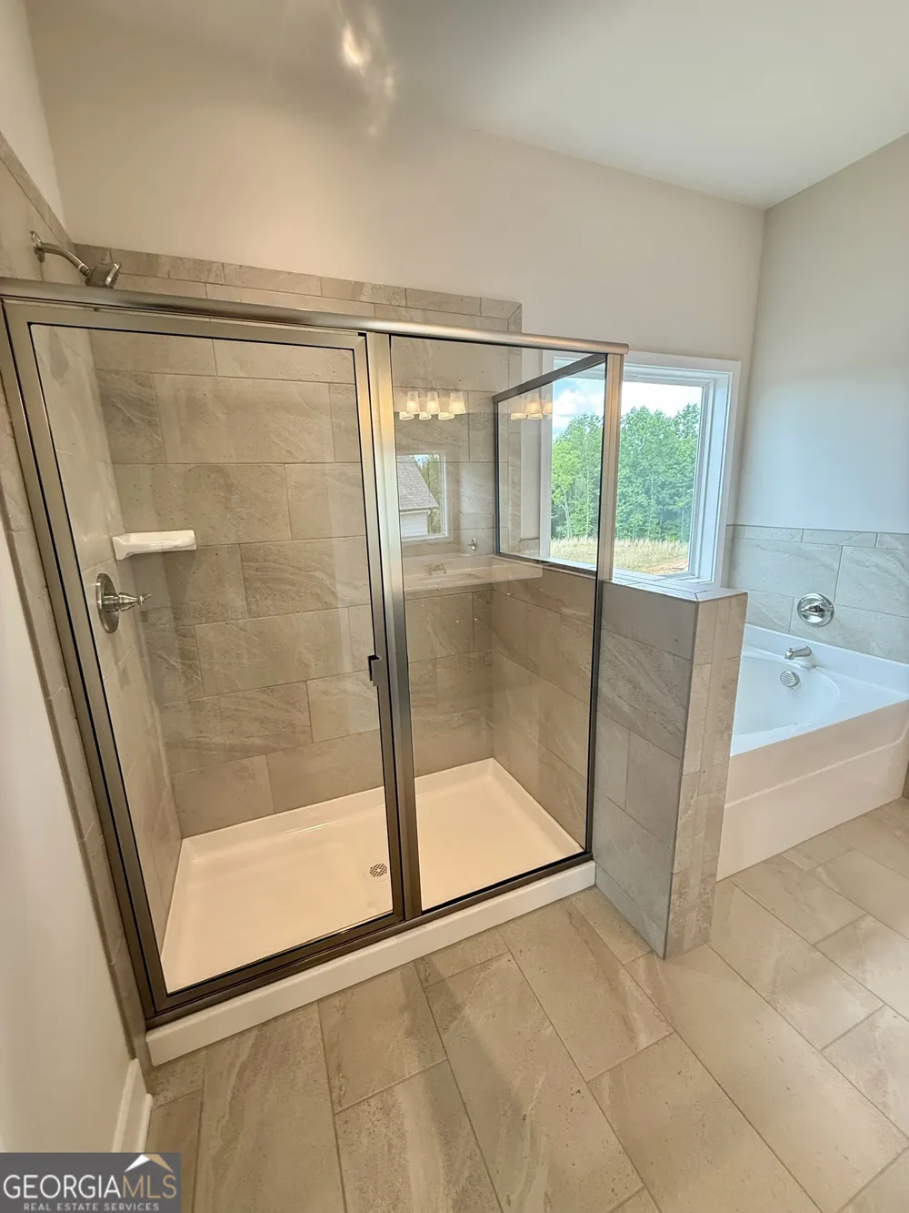 103 Chickadee CT Auburn, GA 30011