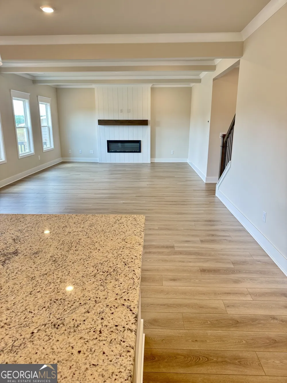 103 Chickadee CT Auburn, GA 30011