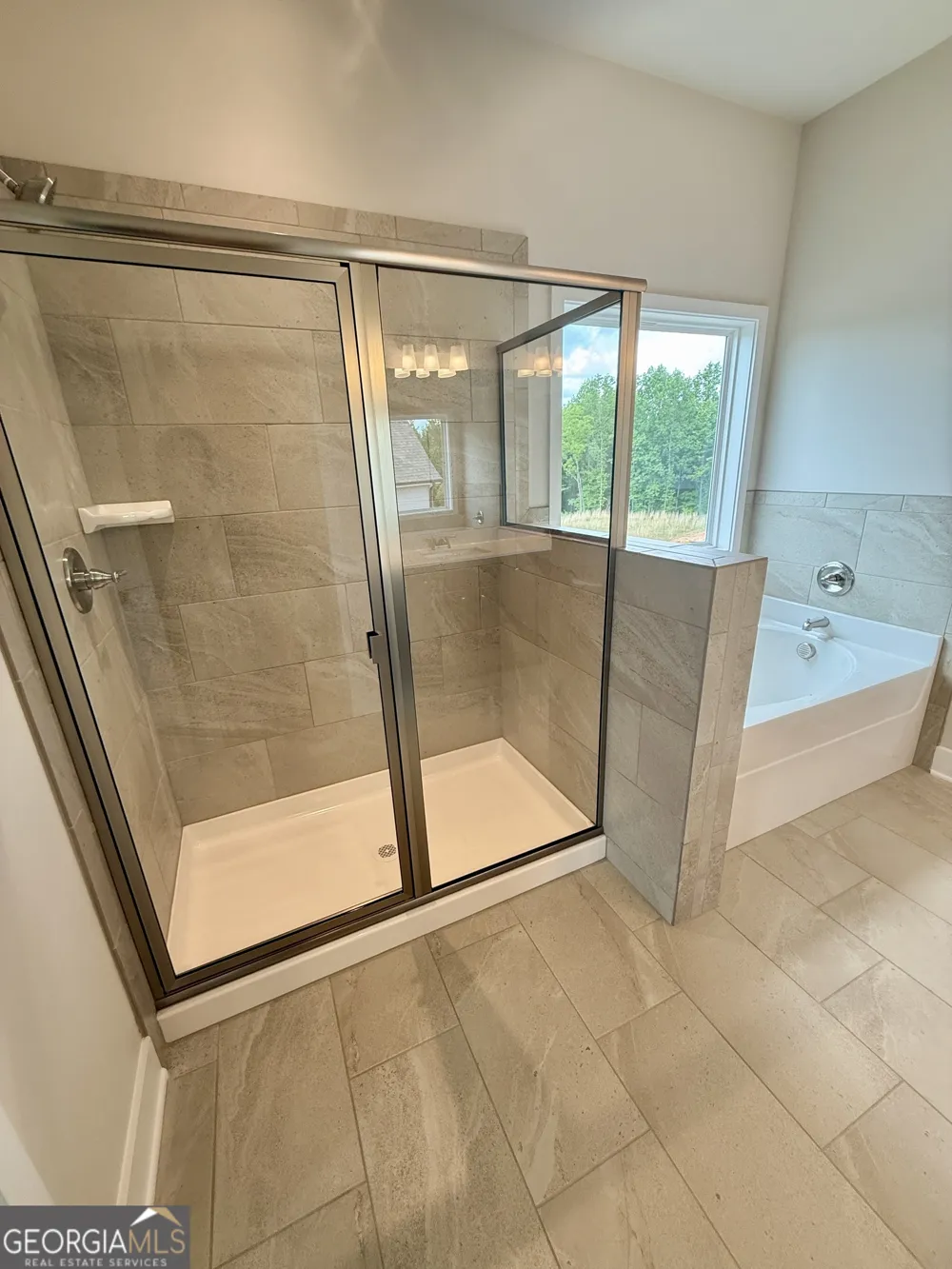 103 Chickadee CT Auburn, GA 30011