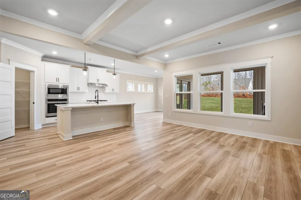 105 Chickadee CT Auburn, GA 30011