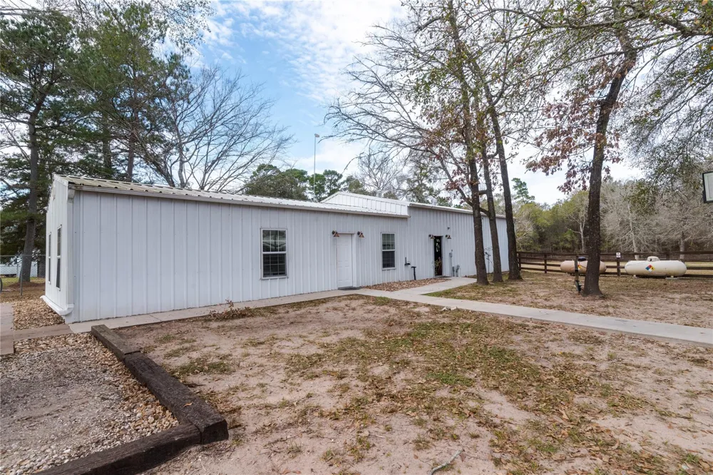 11041 Fm 1774 Plantersville, TX 77363