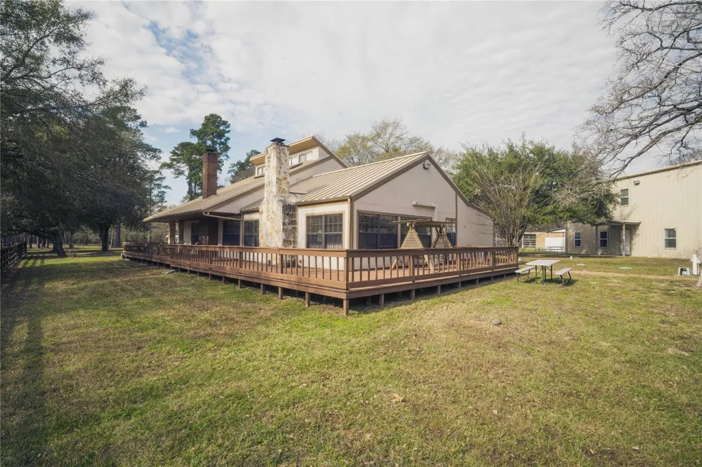 11041 Fm 1774 Plantersville, TX 77363