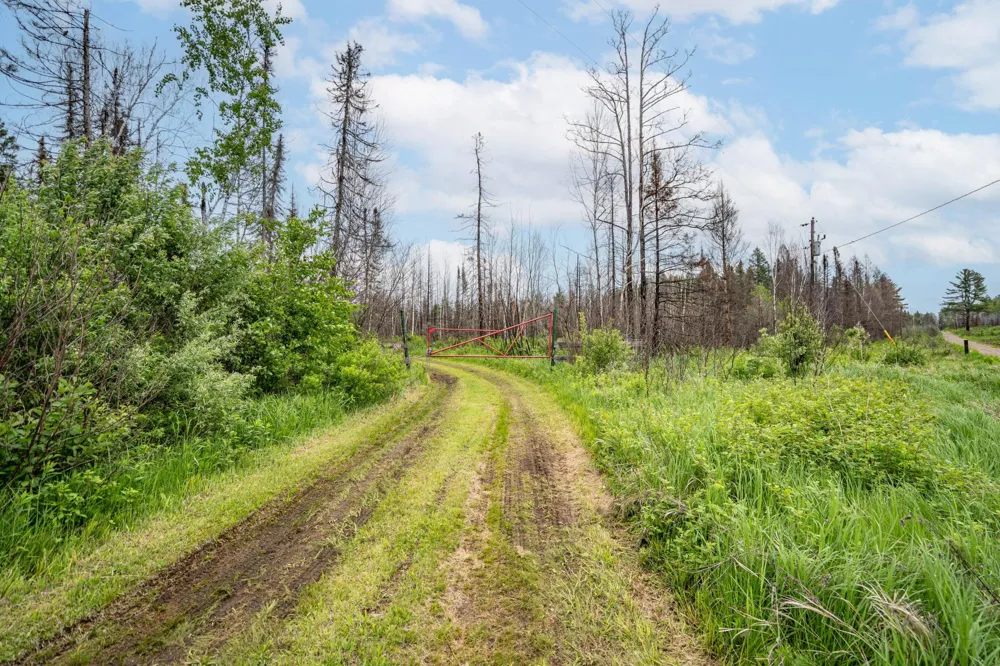 1249 Gabbro Road Brimson, MN 55602