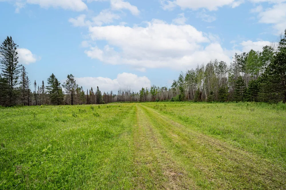 1249 Gabbro Road Brimson, MN 55602