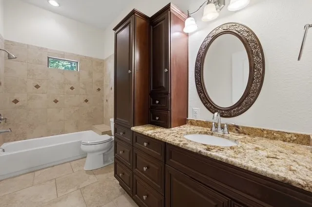 7811 Angelina Drive Athens, TX 75752
