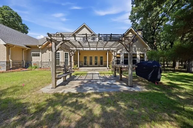 7811 Angelina Drive Athens, TX 75752