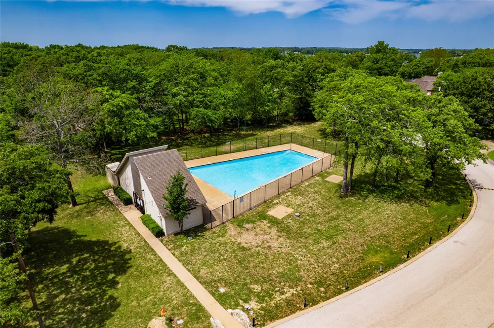 7811 Angelina Drive Athens, TX 75752
