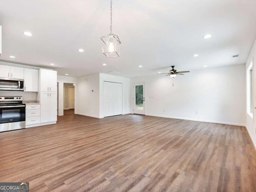 8083 Beachwood DR Murrayville, GA 30564