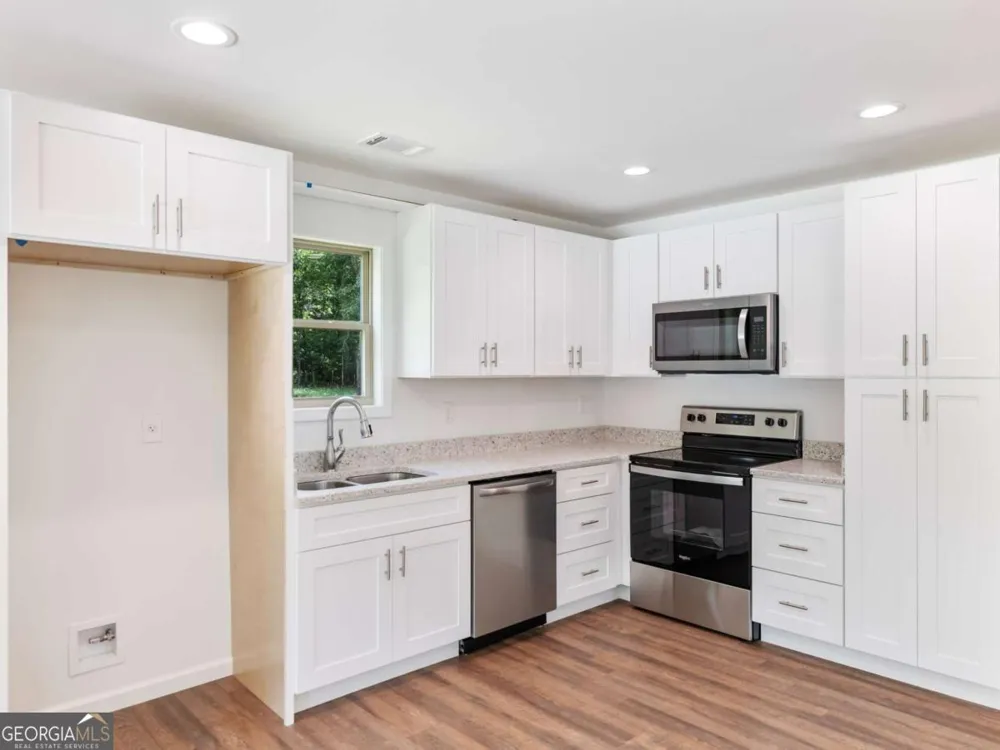8083 Beachwood DR Murrayville, GA 30564
