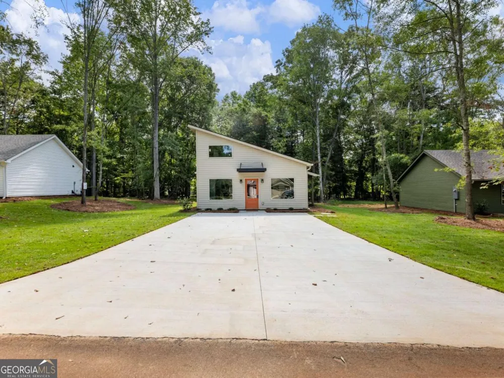 8083 Beachwood DR Murrayville, GA 30564