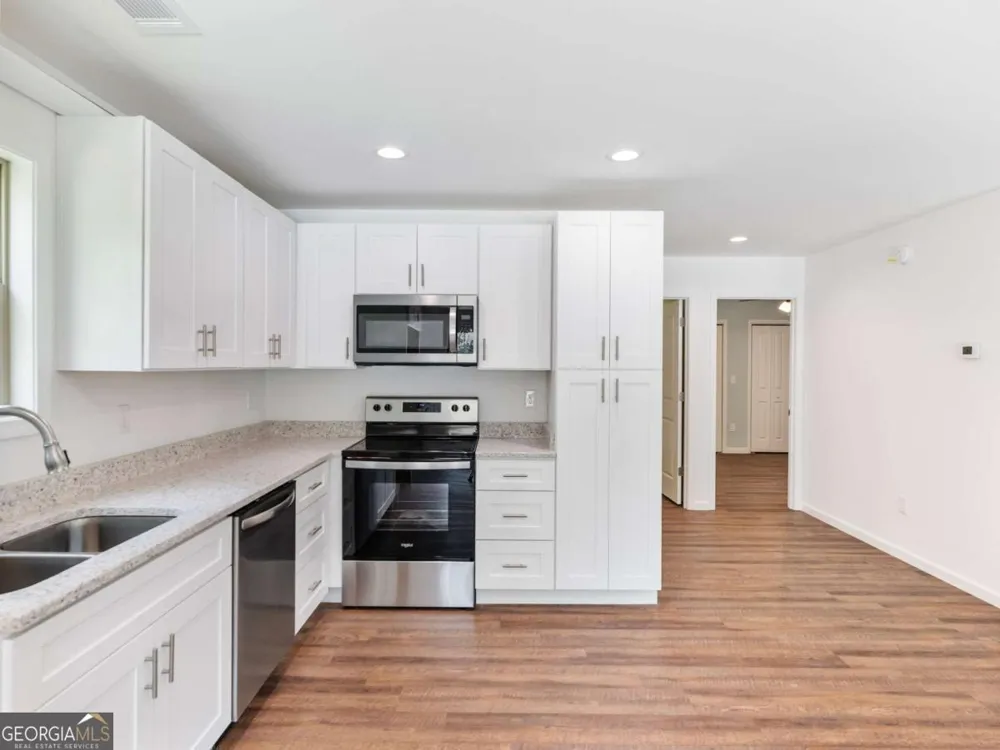 8083 Beachwood DR Murrayville, GA 30564