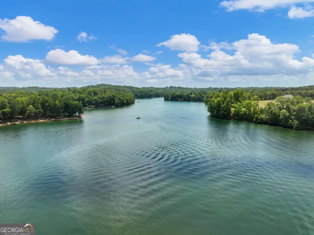 8083 Beachwood DR Murrayville, GA 30564