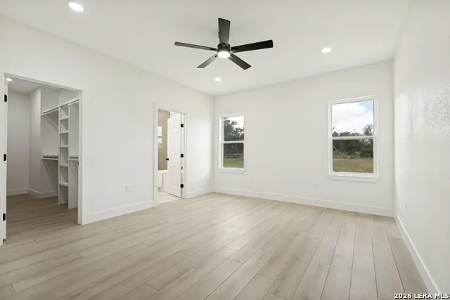 12911 Nuevo Arroyo Dr Atascosa, TX 78002