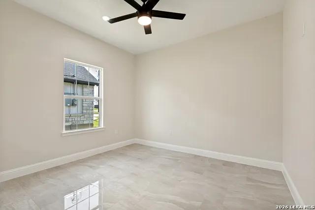 16914 Rancho Escondido Atascosa, TX 78002