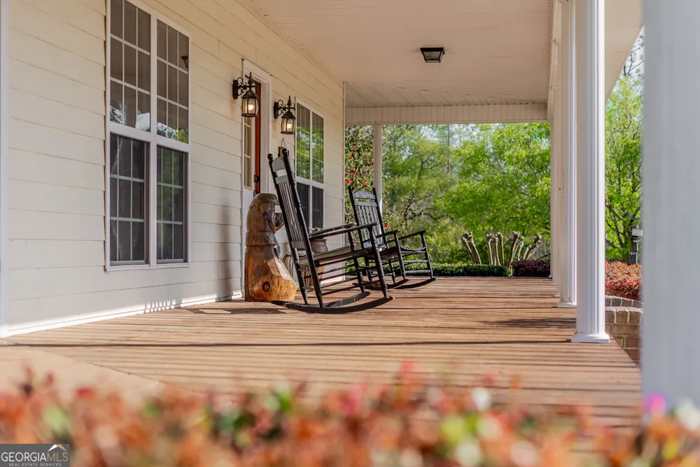3300 CONNOR LN Waycross, GA 31503