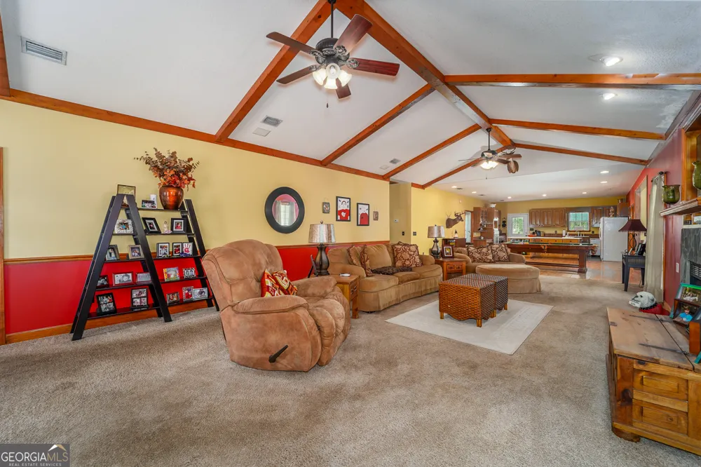 3300 CONNOR LN Waycross, GA 31503