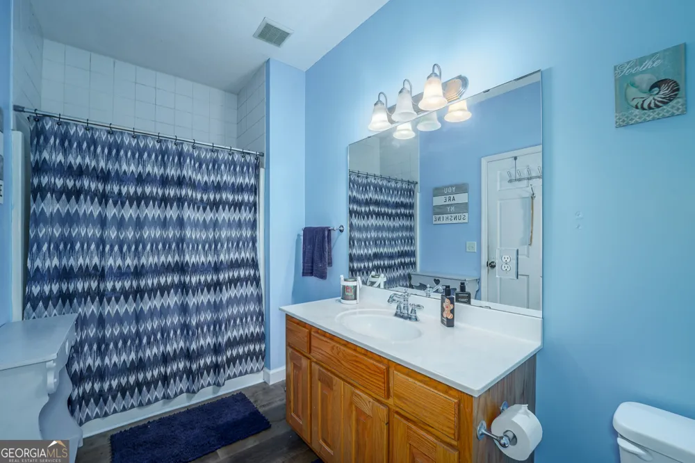 3300 CONNOR LN Waycross, GA 31503
