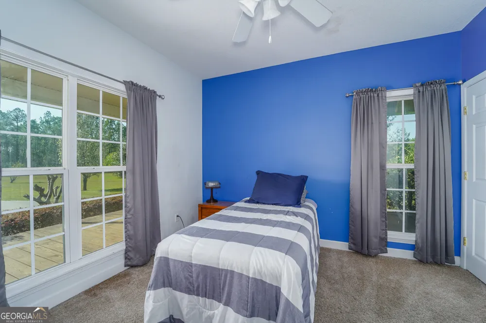 3300 CONNOR LN Waycross, GA 31503
