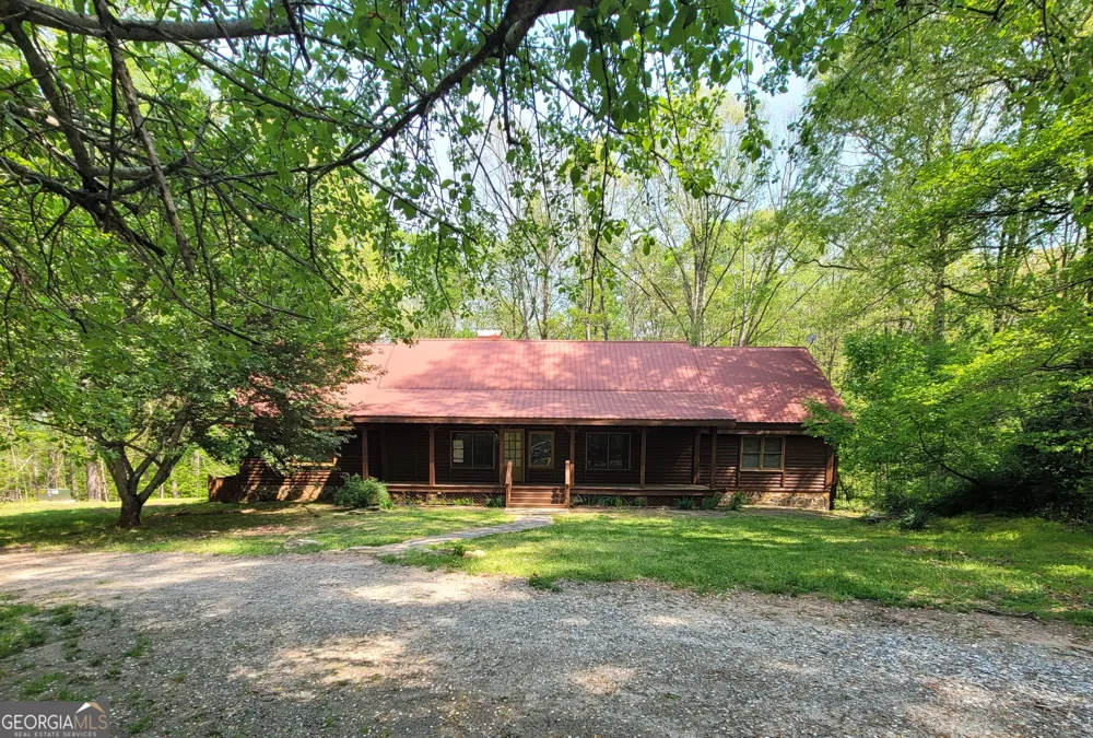 2391 Booth CIR Winder, GA 30680