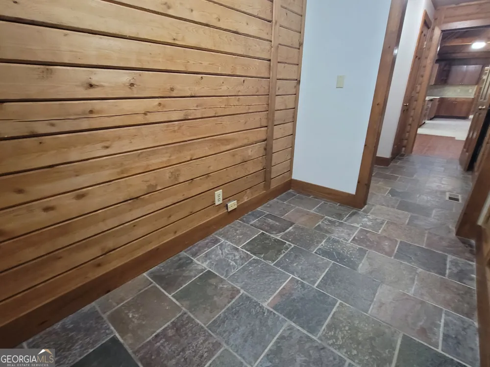 2391 Booth CIR Winder, GA 30680