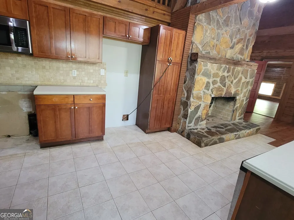 2391 Booth CIR Winder, GA 30680