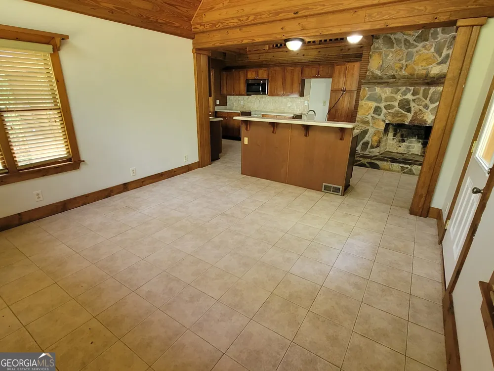 2391 Booth CIR Winder, GA 30680