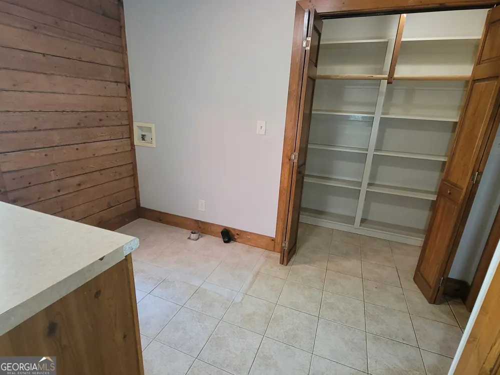 2391 Booth CIR Winder, GA 30680