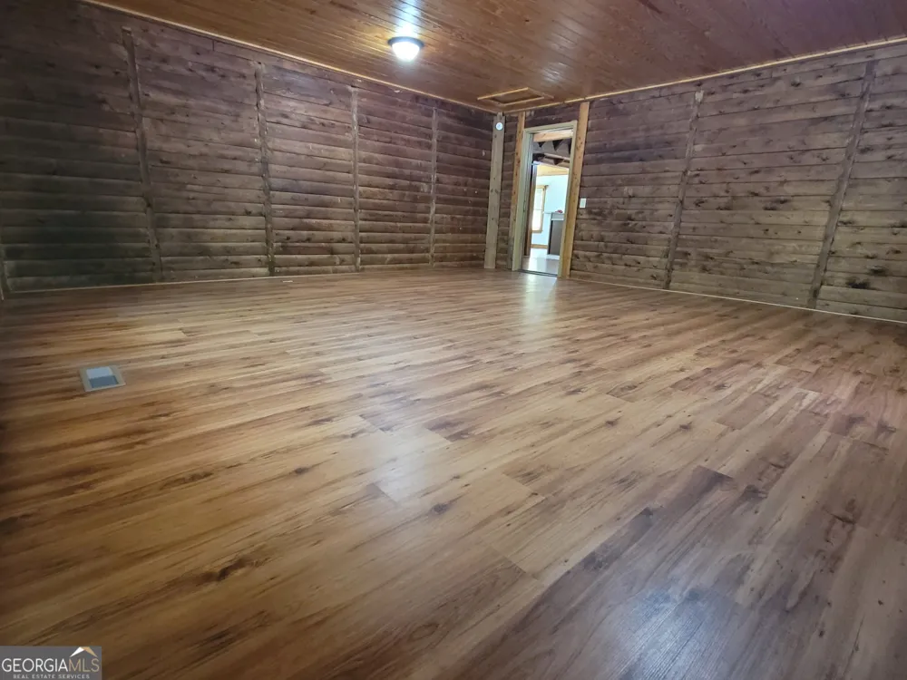 2391 Booth CIR Winder, GA 30680
