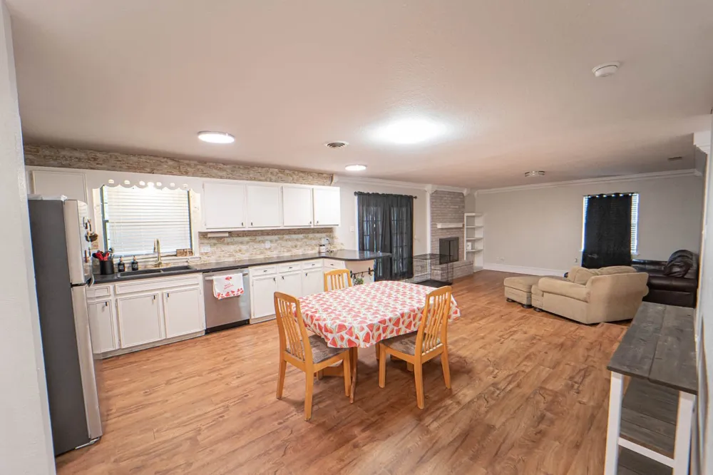 2405 Sha Lane Breckenridge, TX 76424