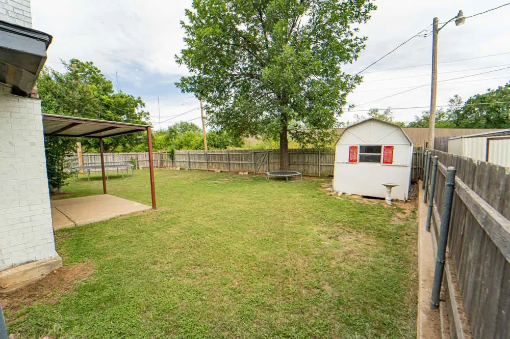 2405 Sha Lane Breckenridge, TX 76424