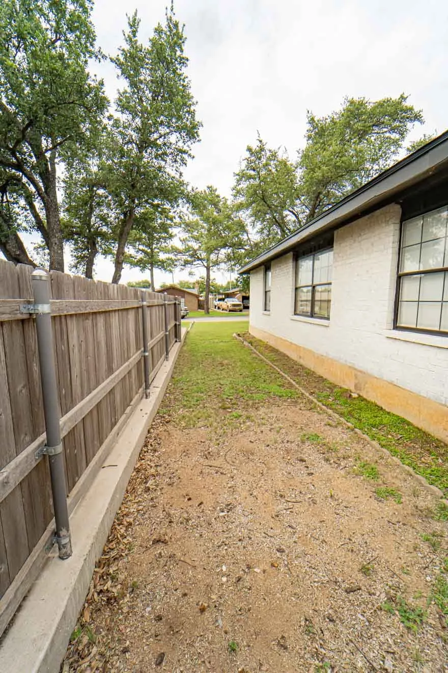 2405 Sha Lane Breckenridge, TX 76424