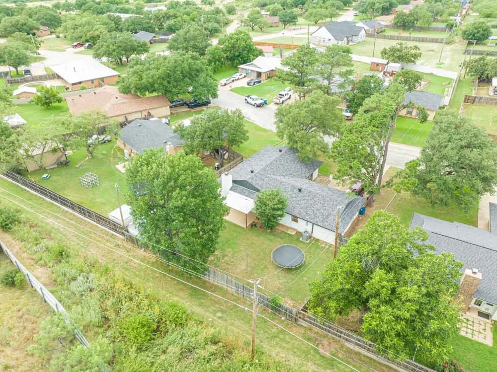 2405 Sha Lane Breckenridge, TX 76424