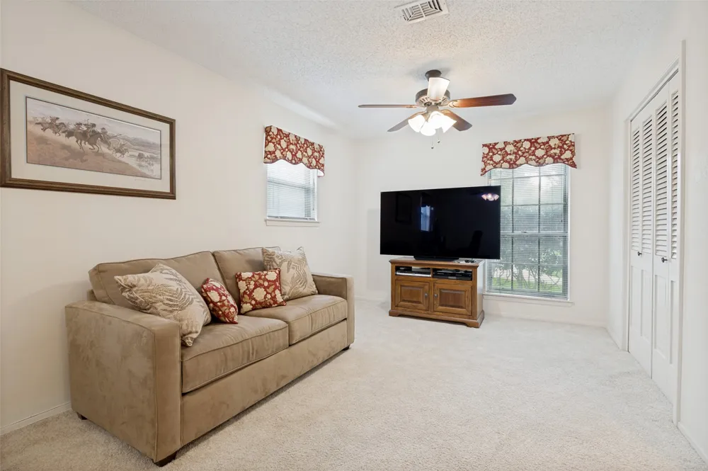 607 Parkridge Drive Mansfield, TX 76063