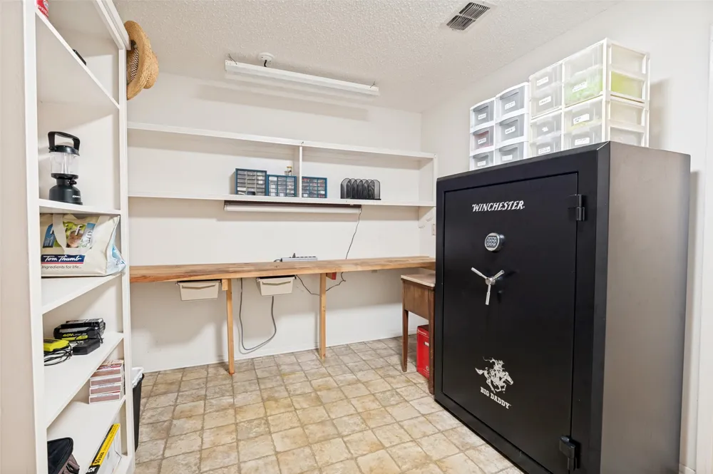 607 Parkridge Drive Mansfield, TX 76063