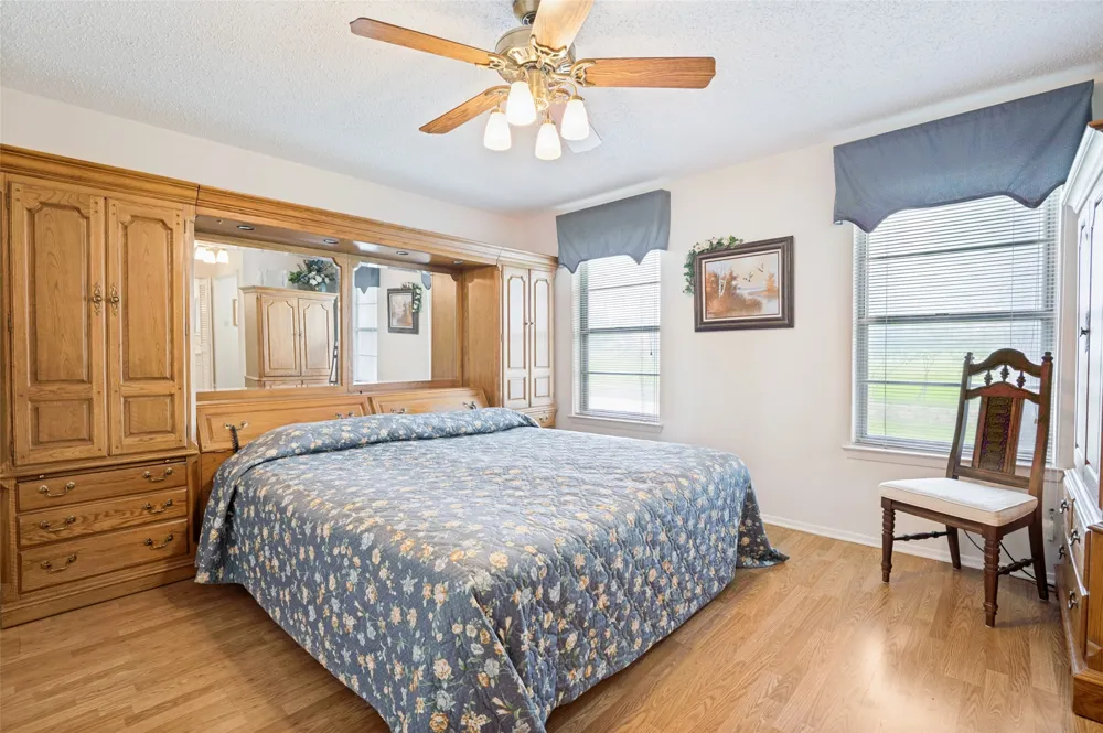 607 Parkridge Drive Mansfield, TX 76063