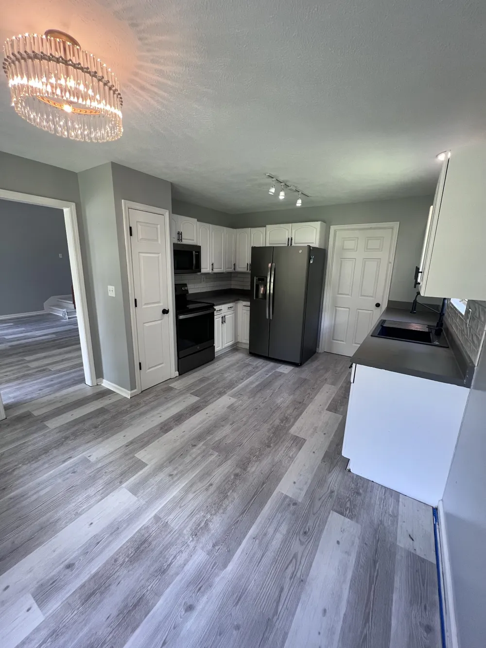 921 Jordan Cir White Bluff, TN 37187