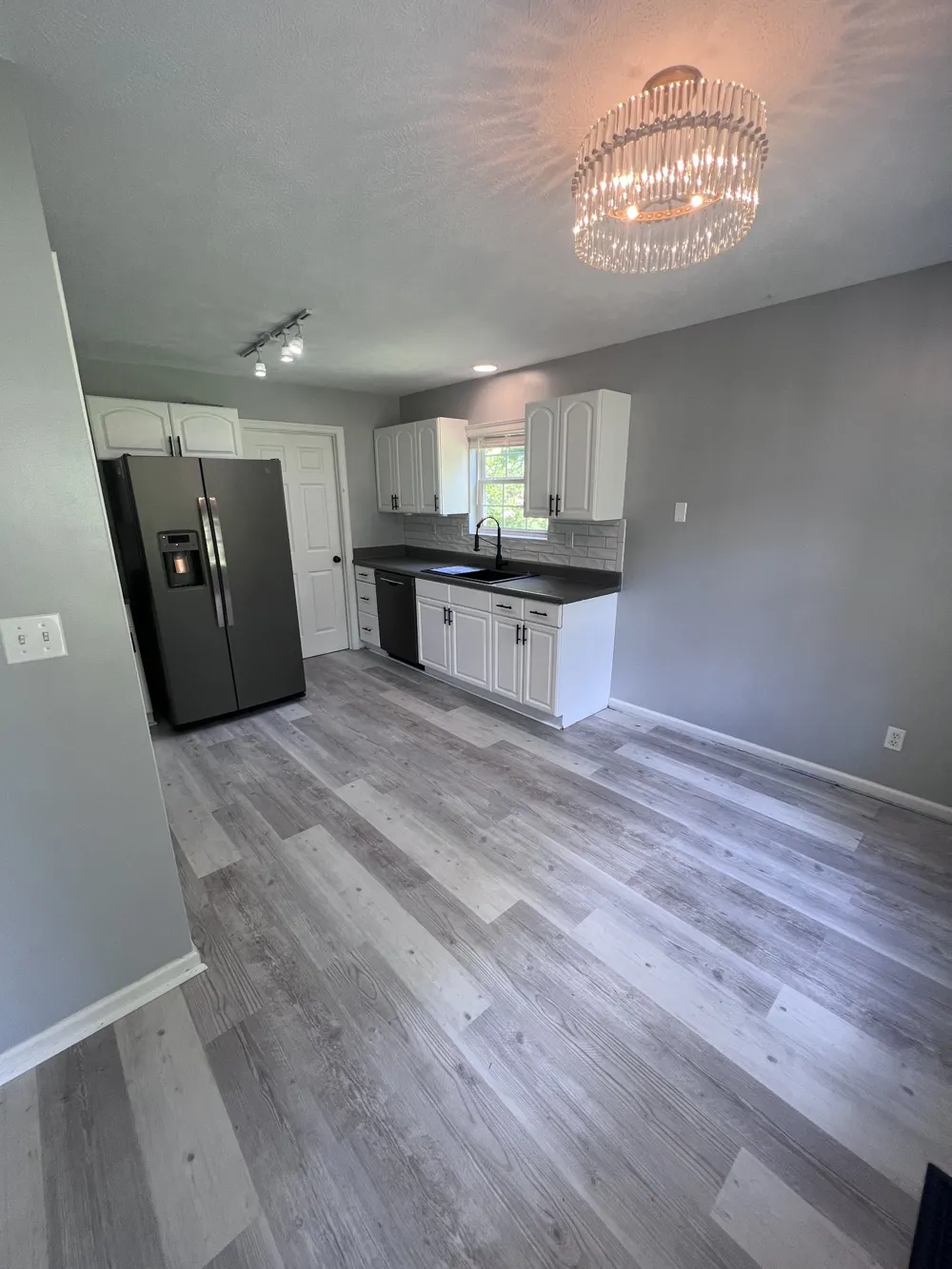 921 Jordan Cir White Bluff, TN 37187