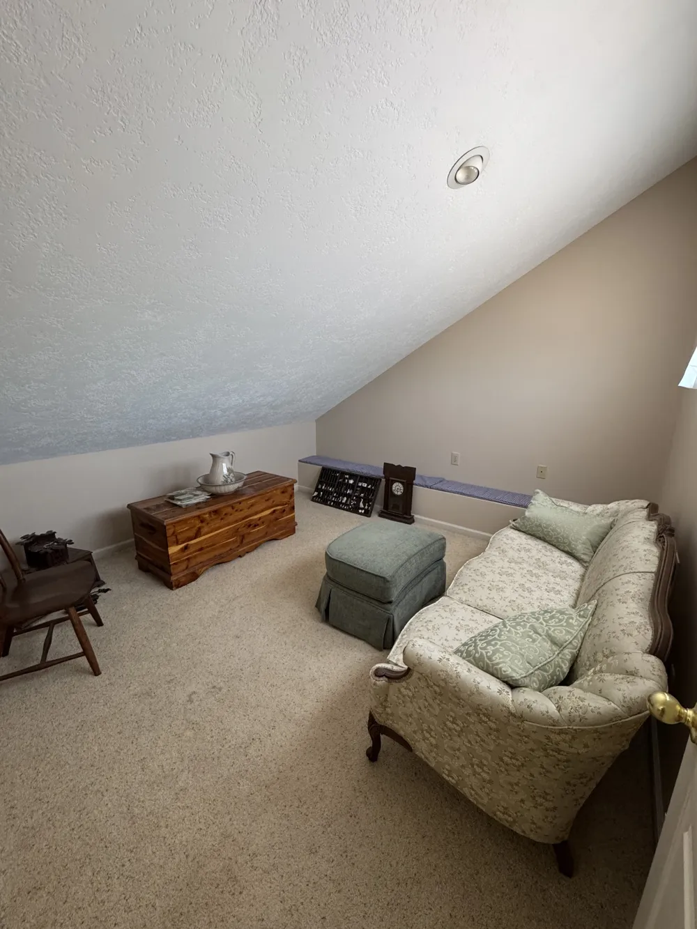 410 Castlewood Ln Lebanon, TN 37087